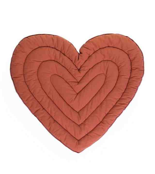 CHILDHOME Меко килимче за игра Сърце